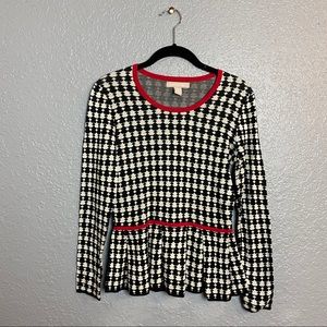BANANA REPUBLIC BLACK WHITE AND RED FLAIR SWEATER
